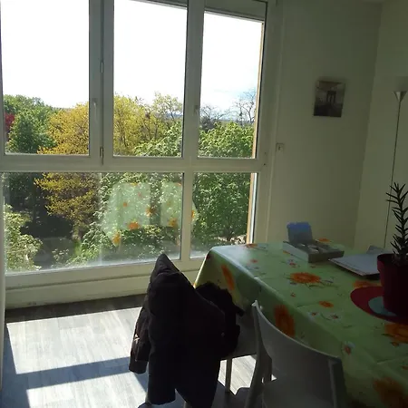 Chambre En Colocation Avec Salle D'eau Privee Proche Rer A *